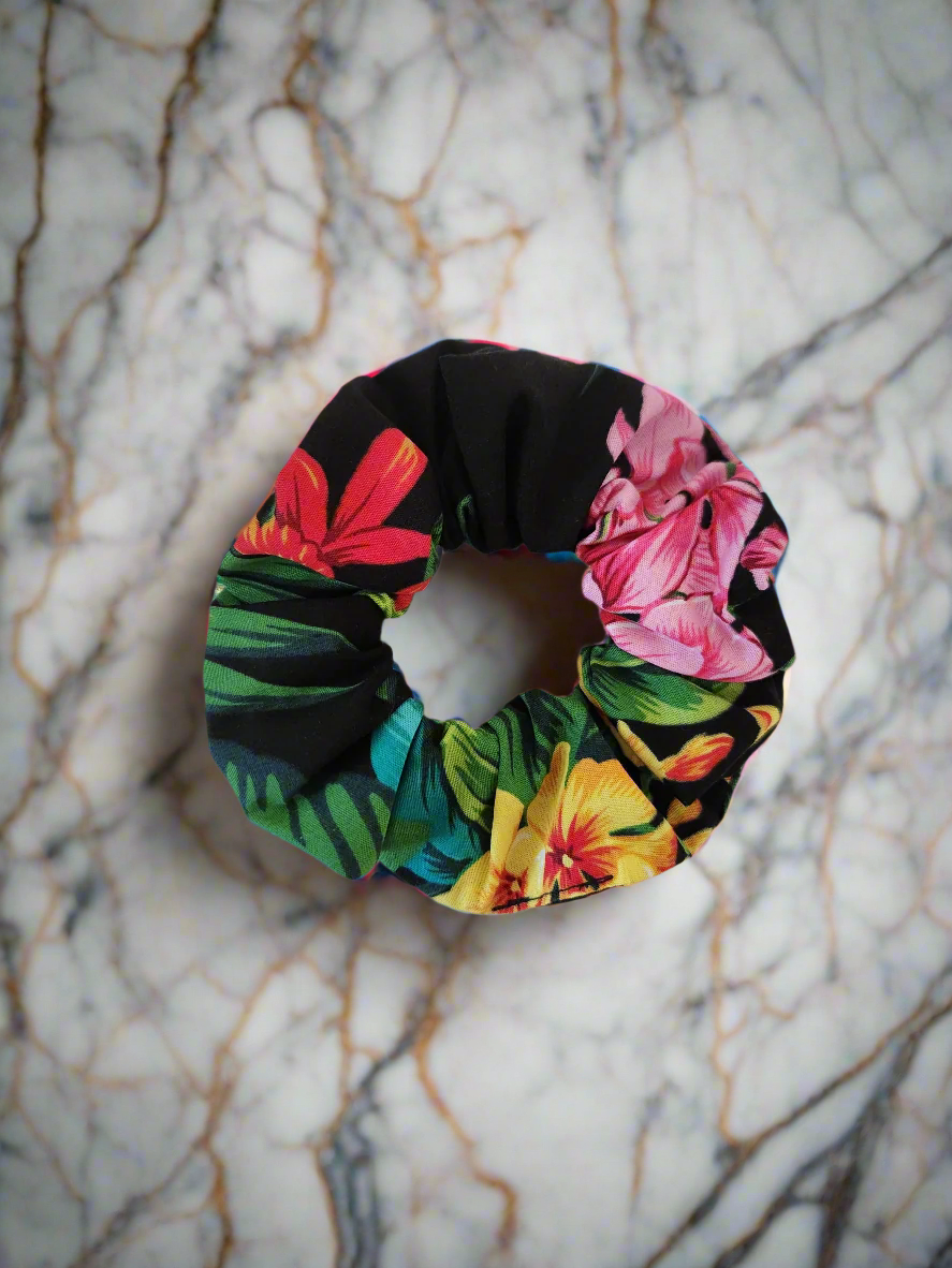 Pua Scrunchie